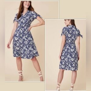UNTUCKit for Her Camille Tie Sleeve Button Front Floral Print Dress Size 8 or M